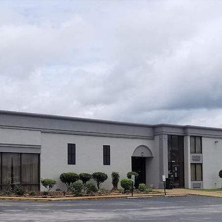 Madison Inn & Suites Exterior foto