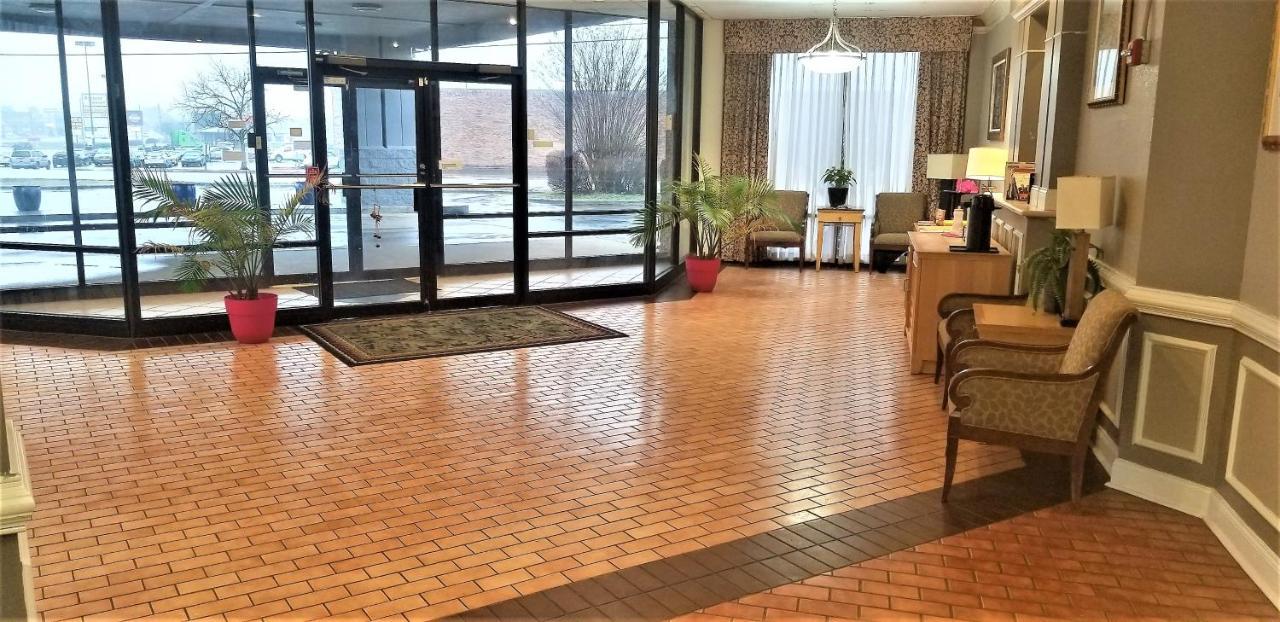 Madison Inn & Suites Exterior foto